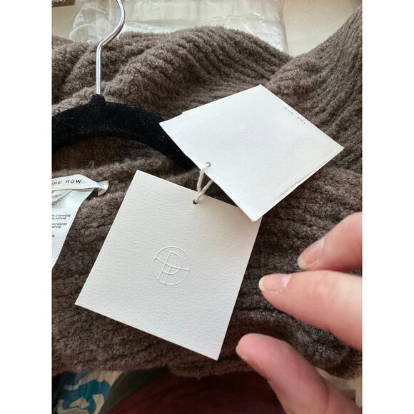 NWT The Row Follain Fringe Poncho in Fawn Melange Wool Cashmere Pullover Sweater - Picture 12 of 16